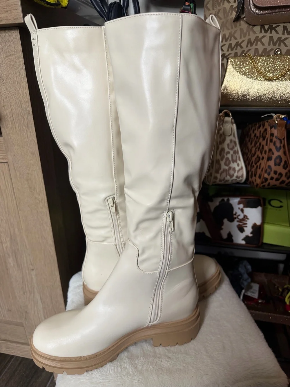 Women's Cream Color Block Herl Boots with Side Zip